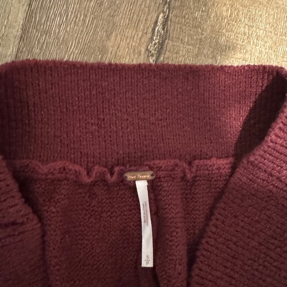 Free People Harper Set in Pretty Berry Small - Picture 6 of 6